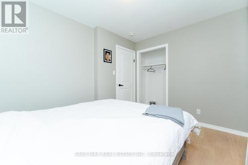 3220 Lakefield Road, Smith-Ennismore-Lakefield (Lakefield), ON - Indoor Photo Showing Bedroom