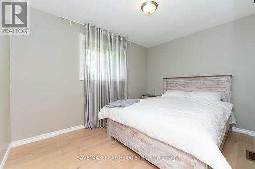 3220 Lakefield Road, Smith-Ennismore-Lakefield (Lakefield), ON - Indoor Photo Showing Bedroom