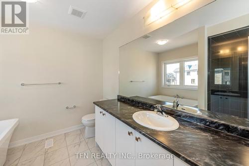 184 Lilac Circle, Haldimand, ON - Indoor Photo Showing Bathroom