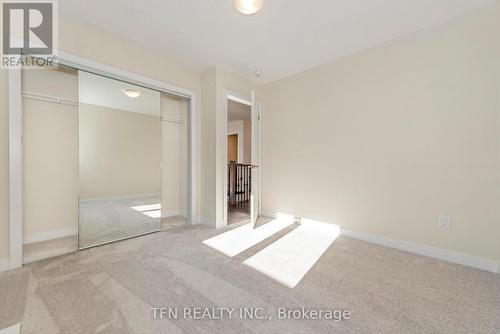 184 Lilac Circle, Haldimand, ON - Indoor Photo Showing Other Room