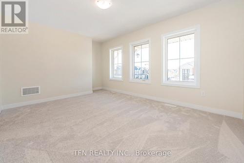 184 Lilac Circle, Haldimand, ON - Indoor Photo Showing Other Room
