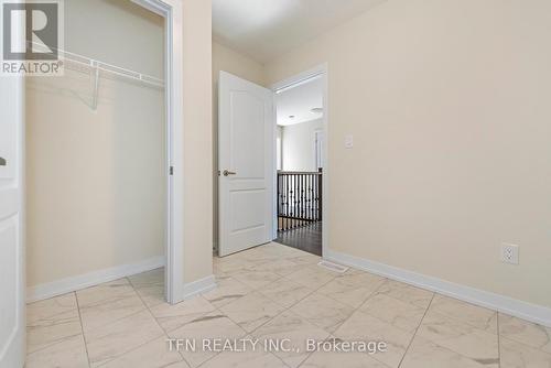 184 Lilac Circle, Haldimand, ON - Indoor Photo Showing Other Room