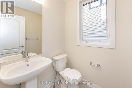 184 Lilac Circle, Haldimand, ON - Indoor Photo Showing Bathroom