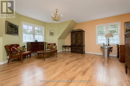 11 Old Pavillion Road, Caledon, ON - Indoor