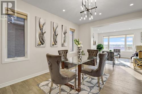 849 Aspen Terrace N, Milton, ON - Indoor Photo Showing Dining Room