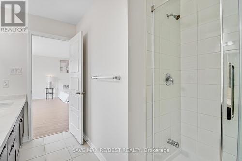849 Aspen Terrace N, Milton, ON - Indoor Photo Showing Bathroom
