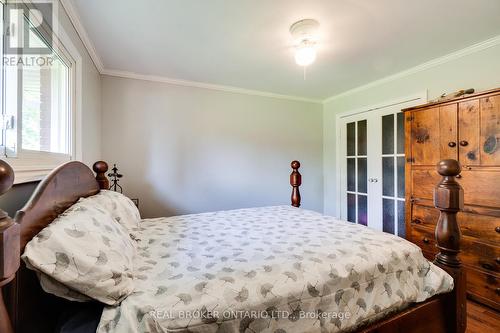 7718 22 Sideroad, Halton Hills, ON - Indoor Photo Showing Bedroom