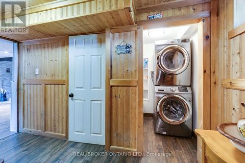 7718 22 Sideroad, Halton Hills, ON - Indoor Photo Showing Laundry Room