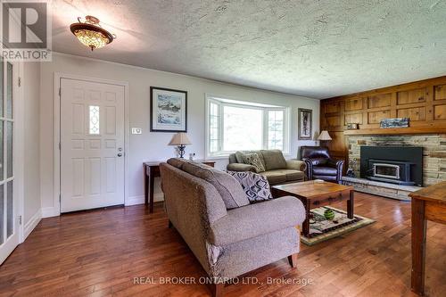 7718 22 Sideroad, Halton Hills, ON - Indoor Photo Showing Living Room With Fireplace