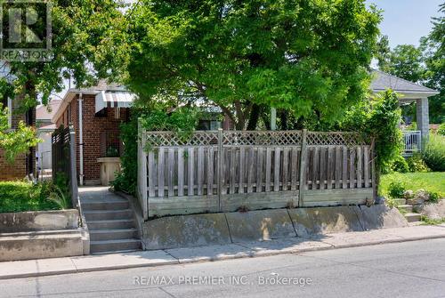 71 Miranda Avenue, Toronto, ON - Outdoor