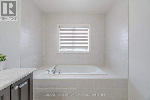 27 Elderbridge Road, Brampton, ON - Indoor Photo Showing Bathroom