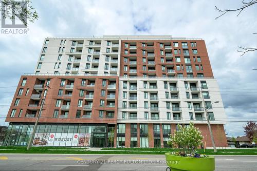 701 - 3100 Keele Street, Toronto, ON - Outdoor With Balcony With Facade