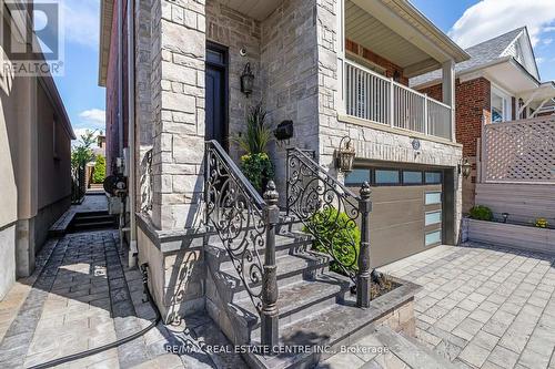 42 Ypres Road, Toronto, ON - Outdoor