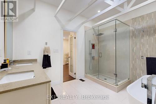14 Wadsworth Circle, Brampton, ON - Indoor Photo Showing Bathroom