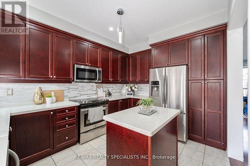 16 Torraville Street, Brampton, ON - Indoor Photo Showing Kitchen With Stainless Steel Kitchen With Upgraded Kitchen