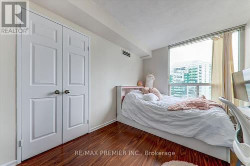 1605 - 4470 Tucana Court, Mississauga, ON - Indoor Photo Showing Bedroom