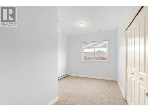 2802 Squamish Court, Kamloops, BC - Indoor Photo Showing Other Room