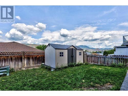 2802 Squamish Court, Kamloops, BC - Outdoor