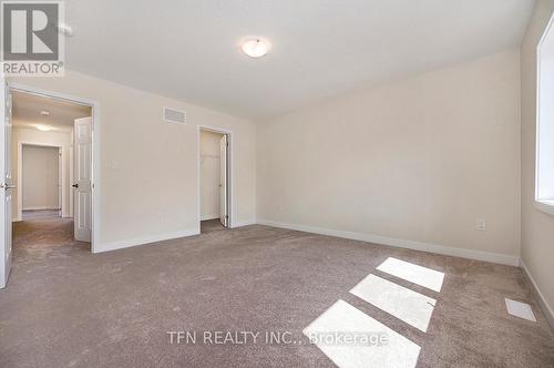 6 Daisy Lane, Thorold, ON - Indoor Photo Showing Other Room