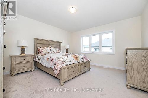 6 Daisy Lane, Thorold, ON - Indoor Photo Showing Bedroom