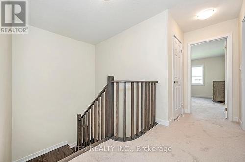 6 Daisy Lane, Thorold, ON - Indoor Photo Showing Other Room