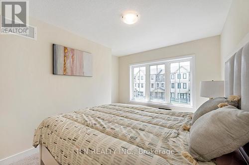 6 Daisy Lane, Thorold, ON - Indoor Photo Showing Bedroom