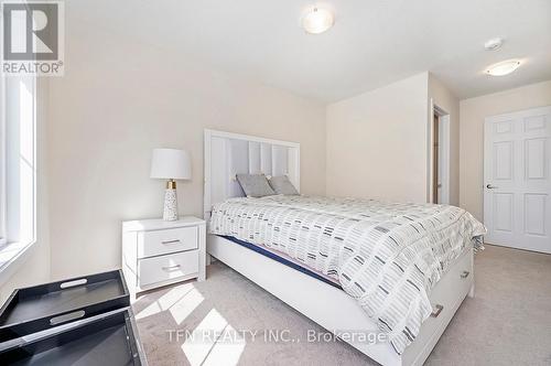 6 Daisy Lane, Thorold, ON - Indoor Photo Showing Bedroom