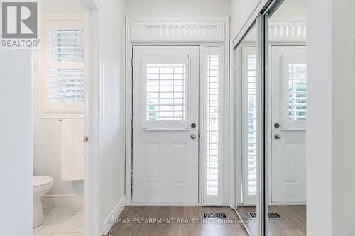 109 Peachwood Crescent, Hamilton, ON - Indoor Photo Showing Other Room