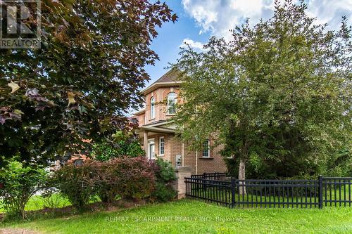 109 Peachwood Crescent, Hamilton (Stoney Creek), ON - Outdoor