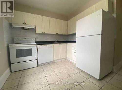 120 Howard Park Avenue, Toronto, ON - Indoor Photo Showing Kitchen