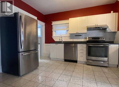 120 Howard Park Avenue, Toronto, ON - Indoor Photo Showing Kitchen