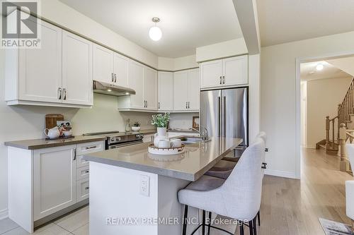 115 Armilia Place, Whitby, ON - Indoor Photo Showing Kitchen With Stainless Steel Kitchen With Upgraded Kitchen