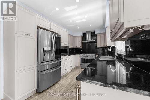 4 Woodvale Crescent, Toronto, ON - Indoor Photo Showing Kitchen