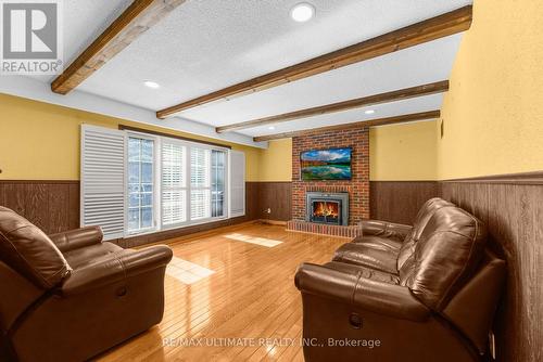 4 Woodvale Crescent, Toronto, ON - Indoor