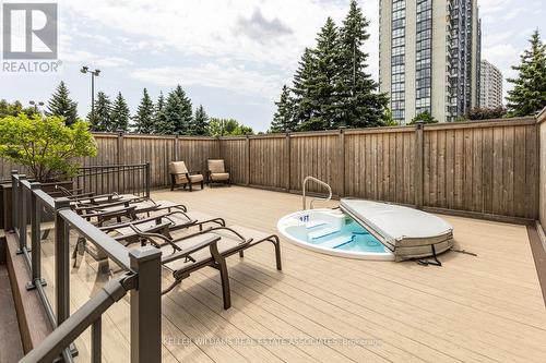 514 - 300 Webb Drive, Mississauga, ON - Indoor Photo Showing Gym Room