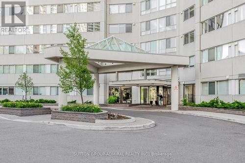 908 - 3700 Kaneff Crescent, Mississauga, ON - Outdoor With Facade