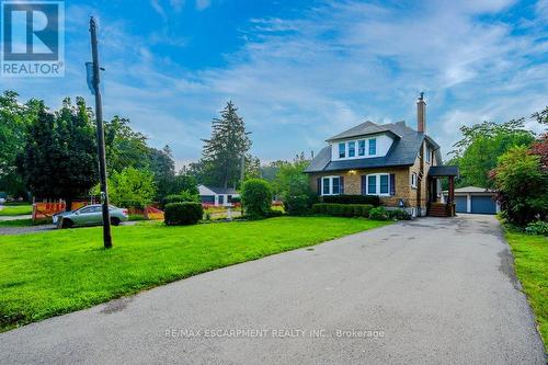 316 North Shore Boulevard W, Burlington, ON - Outdoor With Facade