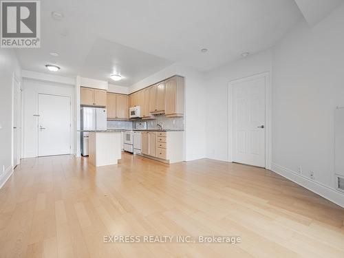 2319 - 80 Harrison Garden Boulevard, Toronto, ON - Indoor Photo Showing Kitchen