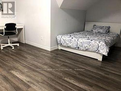 3/Floor - 524 Bathurst Street, Toronto, ON - Indoor Photo Showing Bedroom