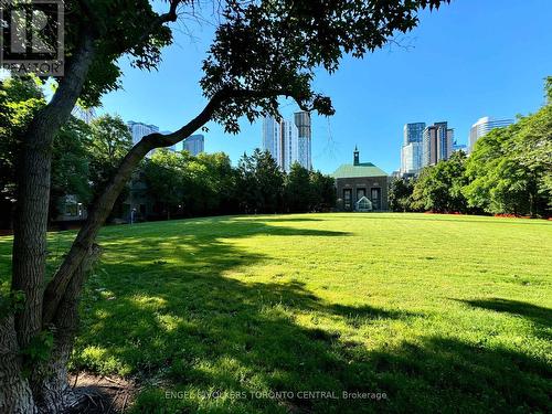 645 - 155 Dalhousie Street, Toronto (Church-Yonge Corridor), ON - Outdoor