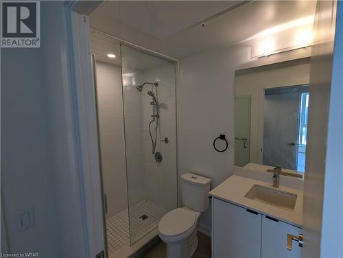 55 Duke Street W Unit# 1204, Kitchener, ON - Indoor Photo Showing Bathroom