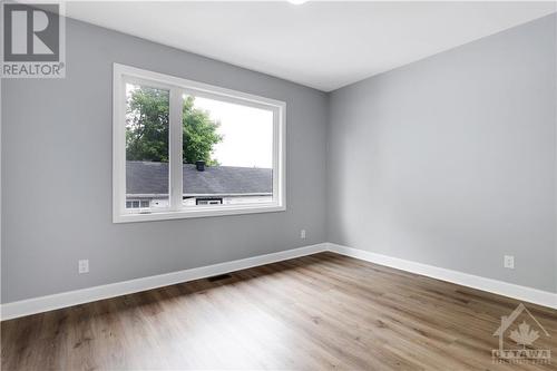 138 Montfort Street, Ottawa, ON - Indoor Photo Showing Other Room