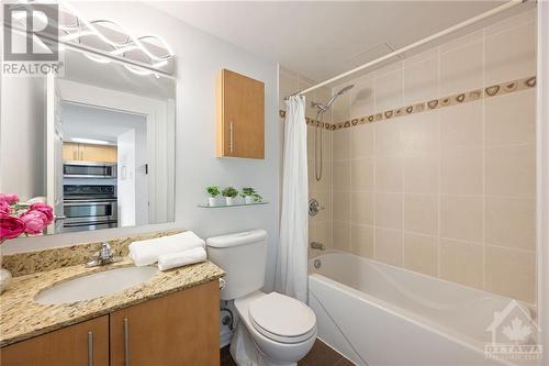 200 Lett Street Unit#513, Ottawa, ON - Indoor Photo Showing Bathroom