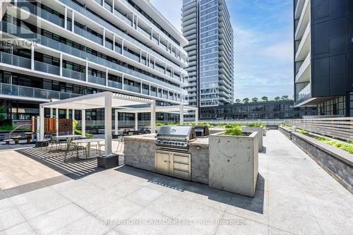 2105 - 225 Sumach Street, Toronto (Regent Park), ON - Outdoor