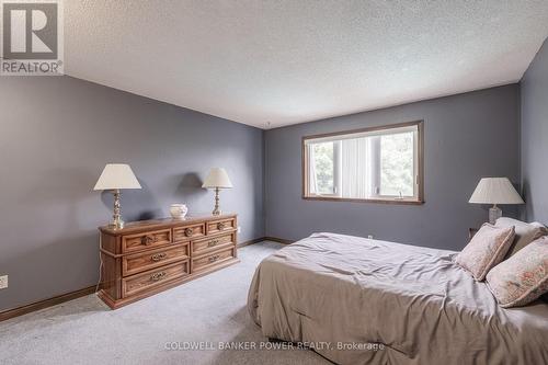 134 Parks Edge Crescent, London, ON - Indoor Photo Showing Bedroom