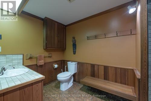 134 Parks Edge Crescent, London, ON - Indoor Photo Showing Bathroom