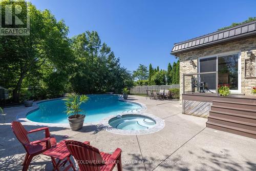 134 Parks Edge Crescent, London, ON - Outdoor With In Ground Pool With Backyard