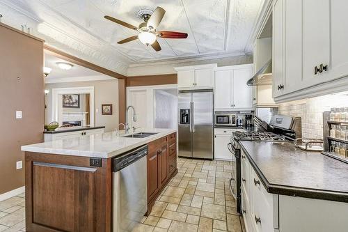 173 Main Street N, Waterdown, ON - Indoor Photo Showing Kitchen With Double Sink