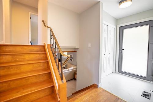 61 Mayfair Avenue, Hamilton, ON - Indoor Photo Showing Other Room