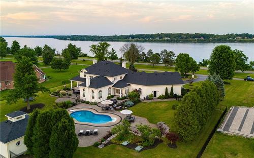 11863 Niagara River Parkway, Niagara Falls, ON - Outdoor With Body Of Water With In Ground Pool With View